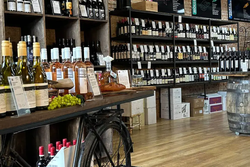 Wine 2000x700 1 Wine 2000x700 1